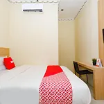 OYO 2856 Wisma Fortuna Syariah