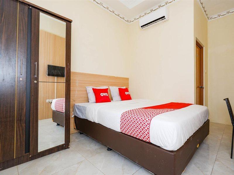 Hotel Oyo 2856 Fortuna Syariah Surakarta (Solo)